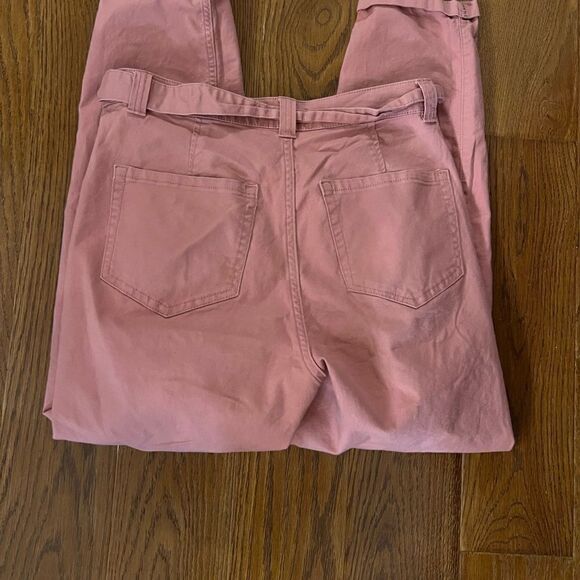 Hollister size 8 blush ultra high rise pants - Picture 2 of 7